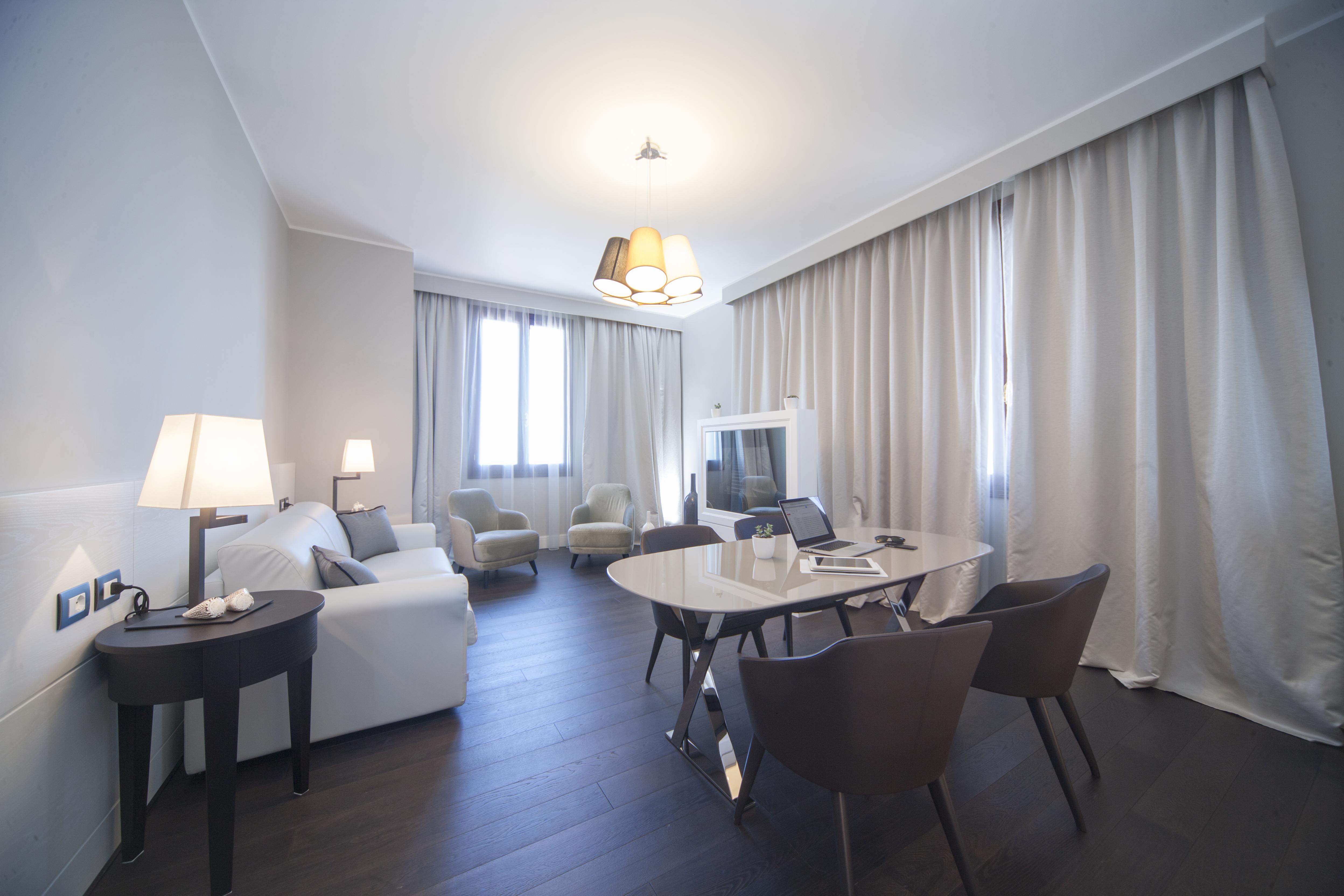 Hotel Grande Italia Chioggia Esterno foto
